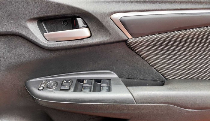 2018 Honda WR-V 1.5L I-DTEC VX MT, Diesel, Manual, 66,361 km, Driver Side Door Panels Control