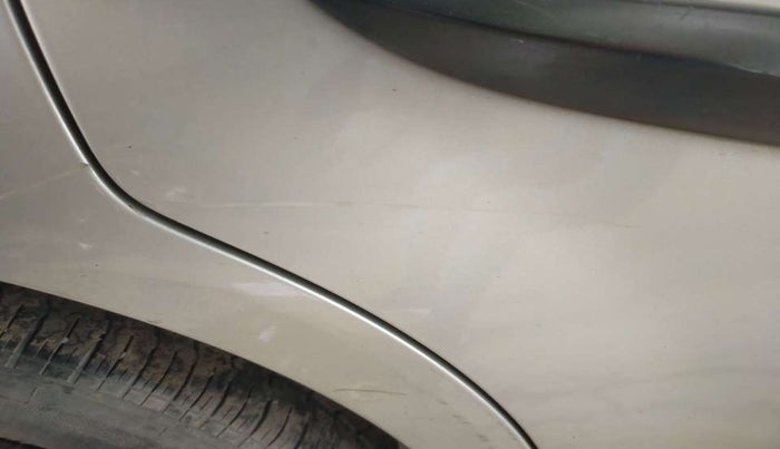 2014 Maruti Ritz VXI ELATE LIMITED EDITION, Petrol, Manual, 45,550 km, Right rear door - Minor scratches
