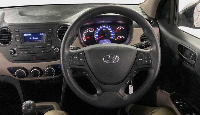 2018 Hyundai Xcent S (O) 1.2, Petrol, Manual, 4,032 km, Steering Wheel Close Up