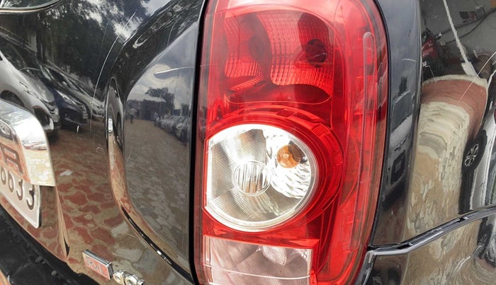 2012 Renault Duster 110 PS RXL DIESEL, Diesel, Manual, 79,121 km, Right tail light - Reverse gear light not functional