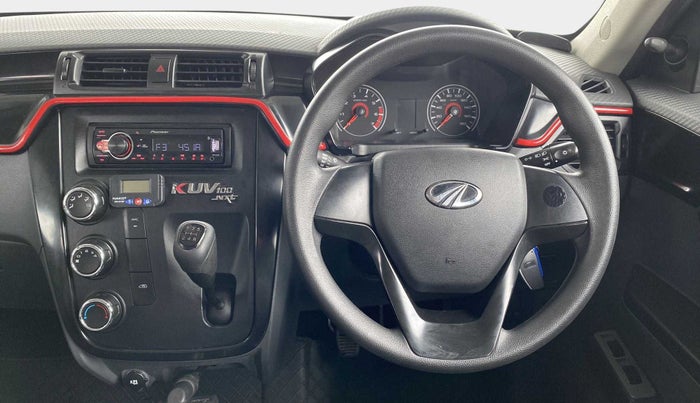 2018 Mahindra KUV 100 NXT K2 P 6 STR, Petrol, Manual, 24,467 km, Steering Wheel Close Up