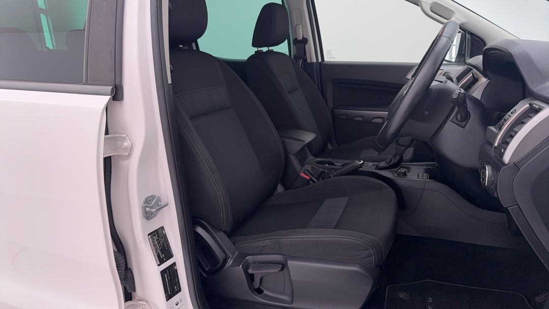 2019 Ford Ranger Xlt 3.2 (4x4), Automatic, 100745 km, Right Side Front Door Cabin View