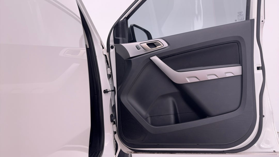 2019 Ford Ranger Xlt 3.2 (4x4), Automatic, 100745 km, Speaker View