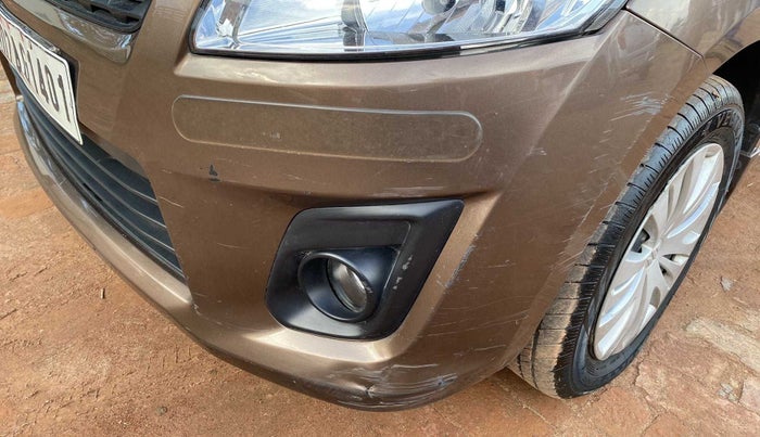 2014 Maruti Ertiga VXI, Petrol, Manual, 11,817 km, Front bumper - Minor scratches