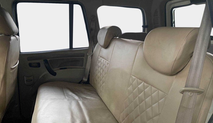 2018 Mahindra Scorpio S7, Diesel, Manual, 63,376 km, Right Side Rear Door Cabin
