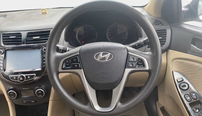 2016 Hyundai Verna 1.6 CRDI SX, Diesel, Manual, Steering Wheel Close Up