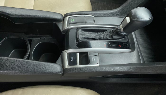 2020 Honda Civic 1.8L I-VTEC ZX CVT, Petrol, Automatic, 28,214 km, Gear Lever