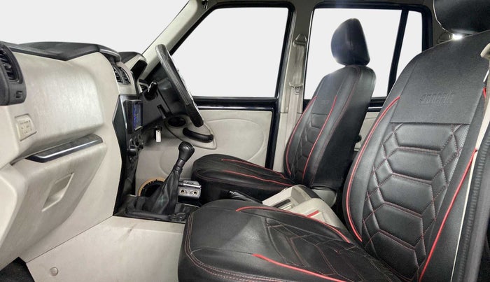2019 Mahindra Scorpio S3, Diesel, Manual, 14,835 km, Right Side Front Door Cabin