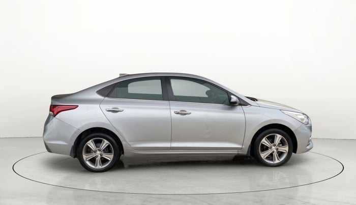 2019 Hyundai Verna 1.6 VTVT SX O, Petrol, Manual, 29,881 km, Right Side View