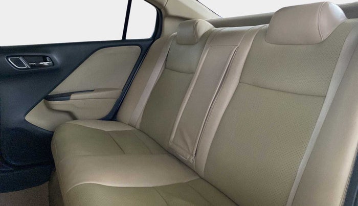 2019 Honda City 1.5L I-VTEC V MT, Petrol, Manual, 38,693 km, Right Side Rear Door Cabin
