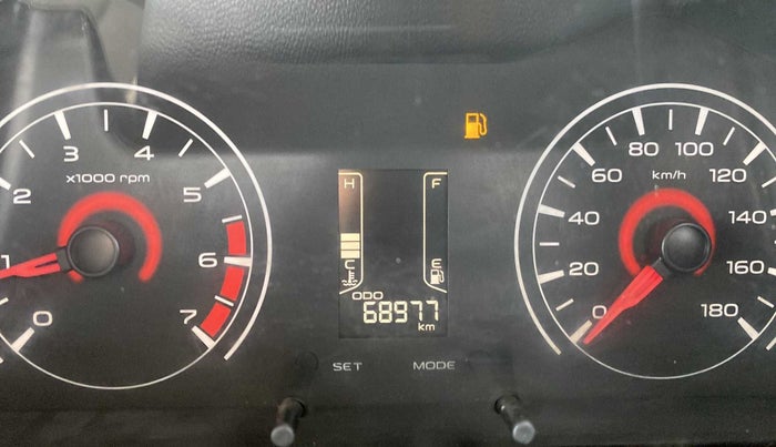 2017 Mahindra KUV 100 NXT K4+ P 6 STR, Petrol, Manual, 68,832 km, Odometer Image