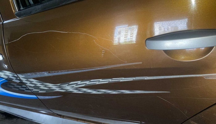 2013 Renault Duster 110 PS RXZ DIESEL, Diesel, Manual, 92,379 km, Rear left door - Minor scratches