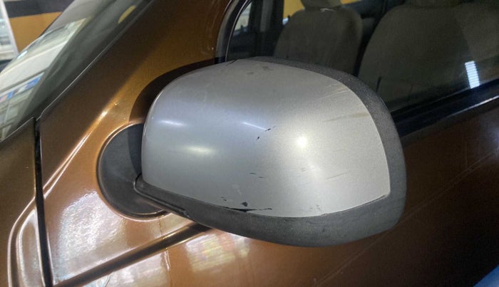 2013 Renault Duster 110 PS RXZ DIESEL, Diesel, Manual, 92,379 km, Left rear-view mirror - Mirror motor not working