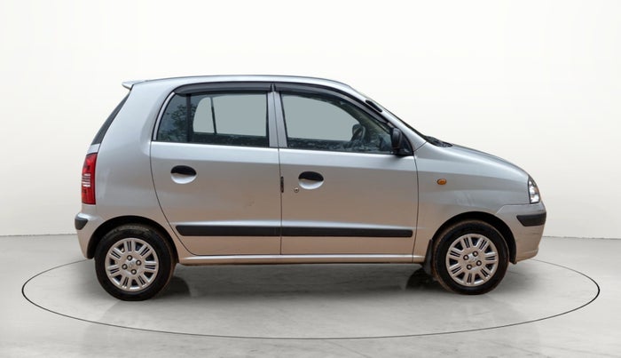 2011 Hyundai Santro Xing GLS, Petrol, Manual, 31,799 km, Right Side View