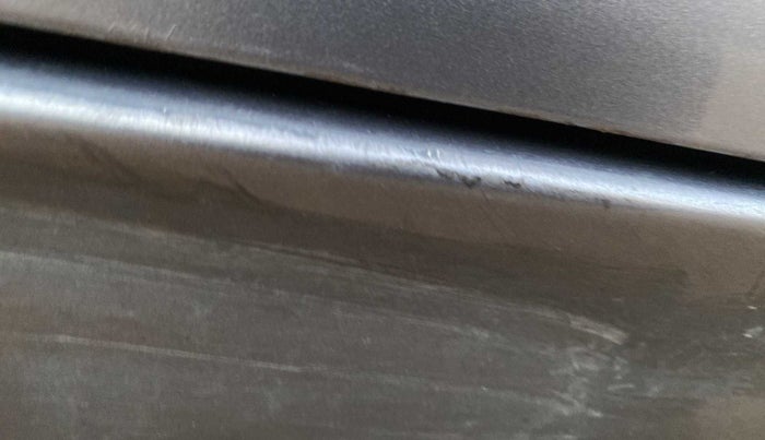 2014 Maruti Wagon R 1.0 VXI, Petrol, Manual, 72,017 km, Left running board - Slightly dented