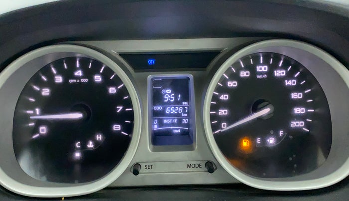 2017 Tata Tiago XZ PETROL, Petrol, Manual, 65,410 km, Odometer Image