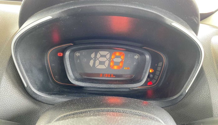 2018 Renault Kwid RXL, Petrol, Manual, 31,935 km, Odometer Image