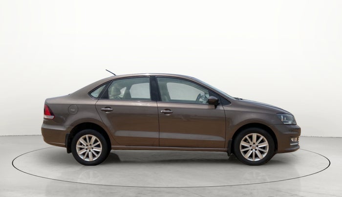 2015 Volkswagen Vento HIGHLINE DIESEL 1.5, Diesel, Manual, 1,25,458 km, Right Side View