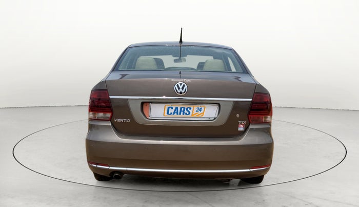 2015 Volkswagen Vento HIGHLINE DIESEL 1.5, Diesel, Manual, 1,25,440 km, Back/Rear
