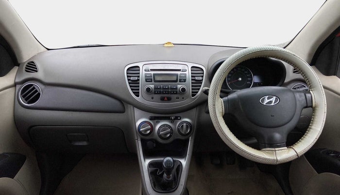 2012 Hyundai i10 MAGNA 1.1, CNG, Manual, 91,945 km, Dashboard
