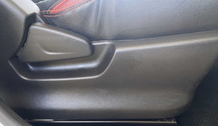 2018 Datsun Redi Go T(O) 1.0L LIMITED EDITION, Petrol, Manual, 15,598 km, Driver Side Adjustment Panel