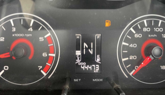 2016 Mahindra Kuv100 K2 6 STR, Petrol, Manual, 44,474 km, Odometer Image