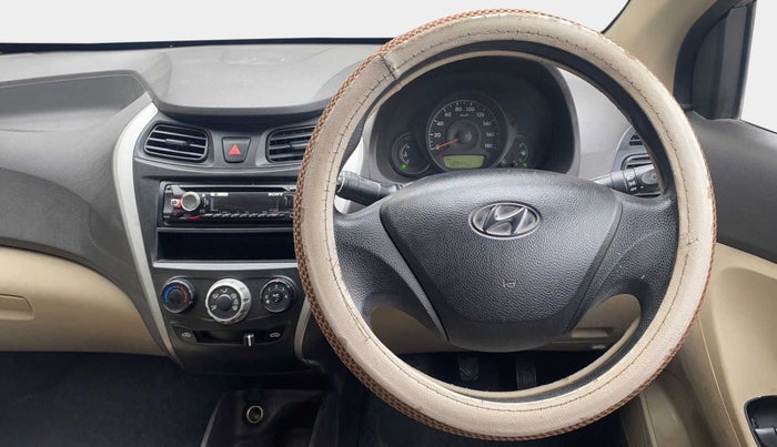 2014 Hyundai Eon ERA +, Petrol, Manual, 58,940 km, Steering Wheel Close Up