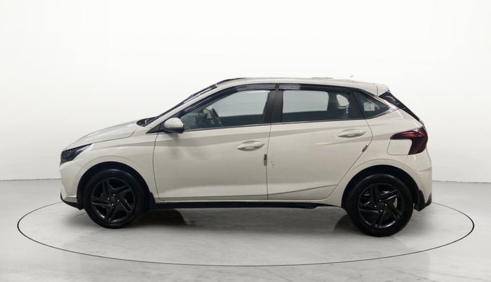 2022 Hyundai NEW I20 SPORTZ 1.2 MT, Petrol, Manual, 33,567 km, Left Side