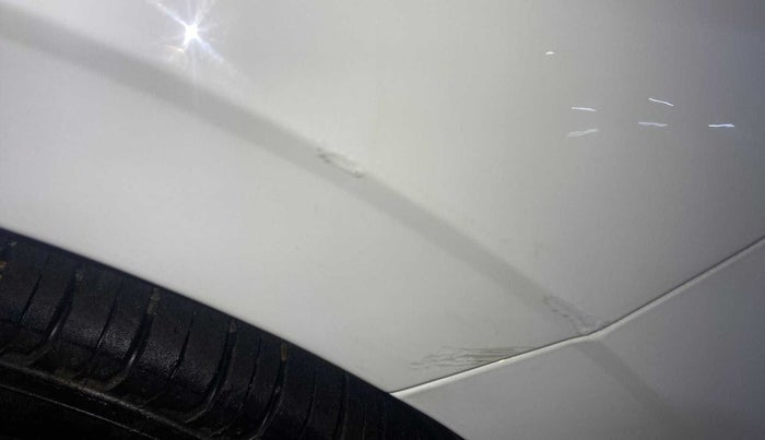 2022 Hyundai NEW I20 SPORTZ 1.2 MT, Petrol, Manual, 33,567 km, Right fender - Minor scratches