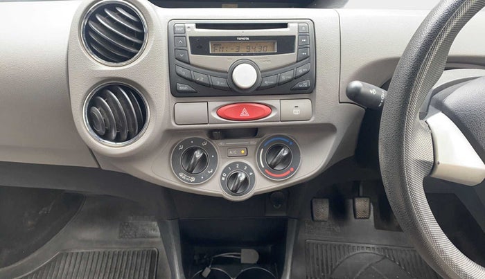 2011 Toyota Etios V, Petrol, Manual, 46,849 km, Air Conditioner