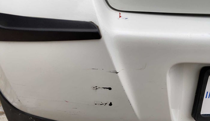 2015 Maruti Celerio ZXI, Petrol, Manual, 22,084 km, Rear bumper - Minor scratches