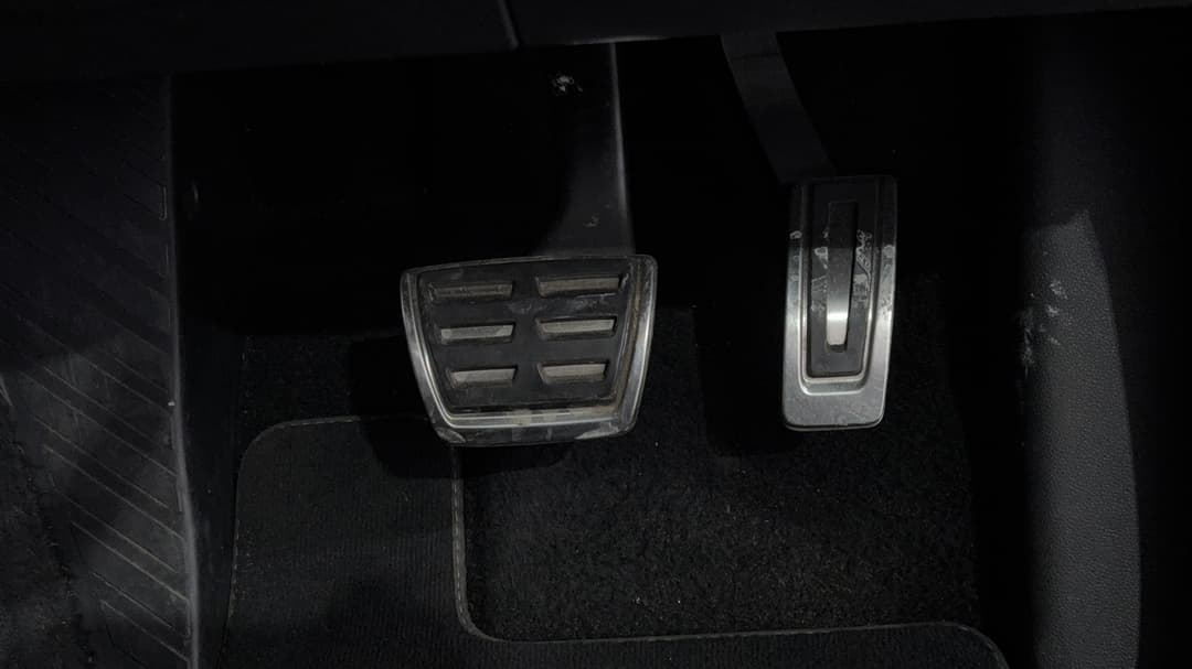 Pedals and Footmat