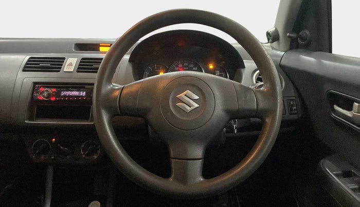 2010 Maruti Swift VXI, Petrol, Manual, 83,036 km, Steering Wheel Close Up