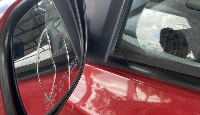 2011 Toyota Etios G, Petrol, Manual, 64,853 km, Left rear-view mirror - Mirror has minor damage