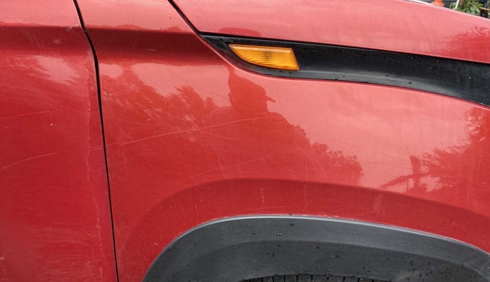 2018 Mahindra KUV 100 NXT K2 P 6 STR, Petrol, Manual, 61,558 km, Right fender - Paint has minor damage
