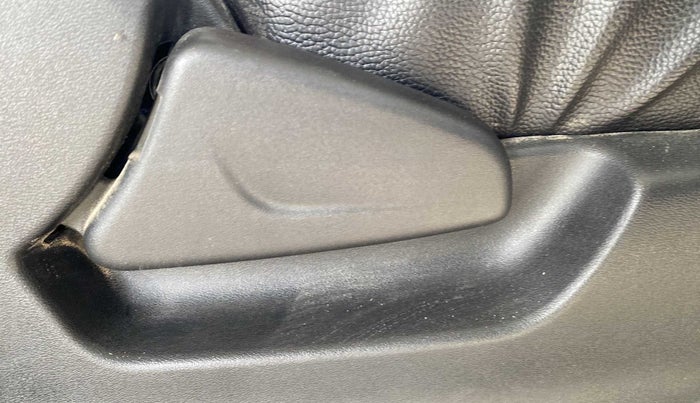 2018 Datsun Redi Go T(O) 0.8L LIMITED EDITION, Petrol, Manual, 7,910 km, Driver Side Adjustment Panel