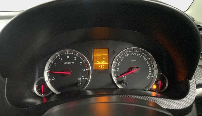 2016 Maruti Swift VXI, Petrol, Manual, 40,368 km, Odometer Image