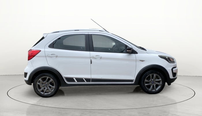 2018 Ford FREESTYLE TITANIUM PLUS 1.5 DIESEL, Diesel, Manual, 71,619 km, Right Side View
