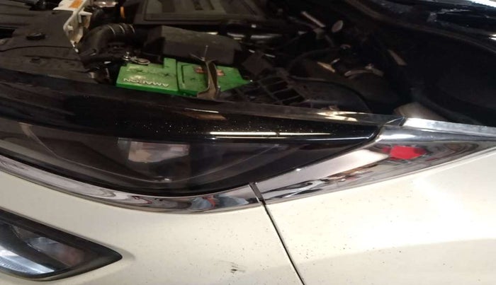2021 Tata ALTROZ XZ DIESEL, Diesel, Manual, 60,222 km, Left headlight - Chrome has minor damage