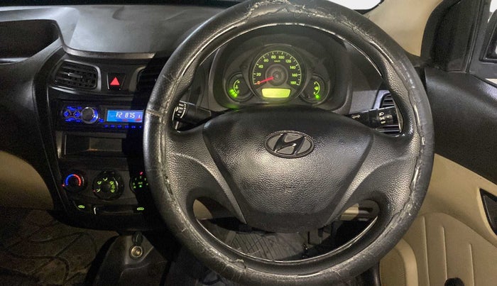 2013 Hyundai Eon D-LITE+, Petrol, Manual, 68,599 km, Steering Wheel Close Up