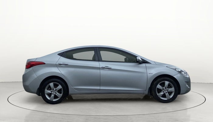 2015 Hyundai New Elantra 1.8 SX AT VTVT, Petrol, Automatic, 1,09,929 km, Right Side View