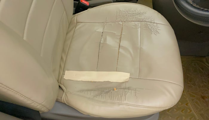 2012 Hyundai i10 ERA 1.1, Petrol, Manual, 89,315 km, Driver seat - Cover slightly torn