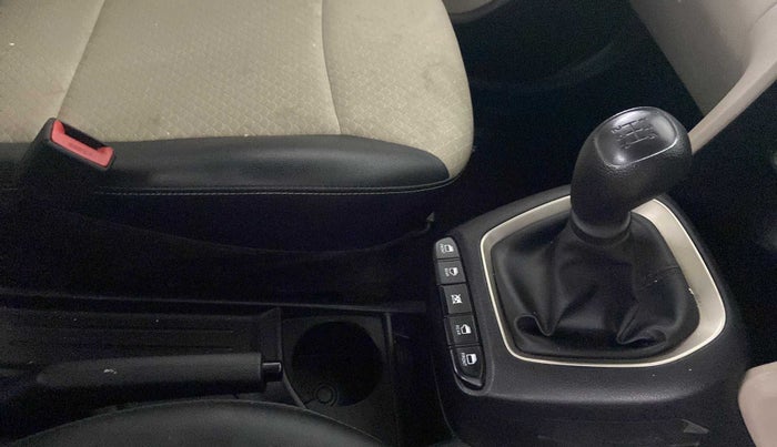 2019 Hyundai NEW SANTRO SPORTZ MT, Petrol, Manual, 13,221 km, Gear Lever