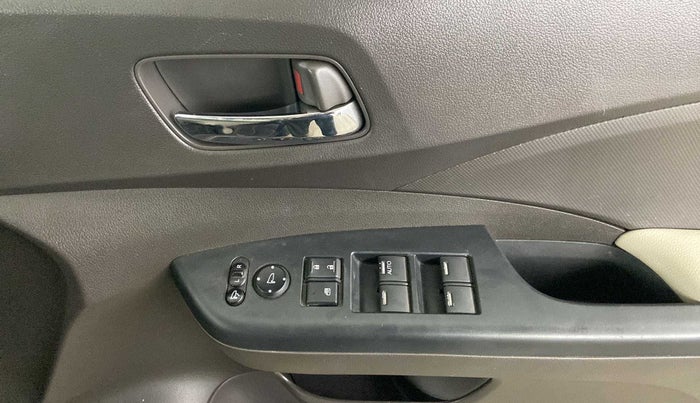 2018 Honda CRV 2.4L 4WD AVN AT, Petrol, Automatic, 67,656 km, Driver Side Door Panels Control