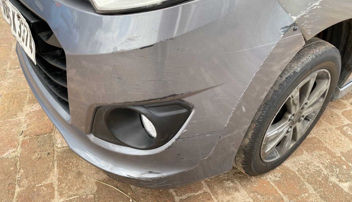2013 Maruti Wagon R Stingray VXI, Petrol, Manual, 45,054 km, Front bumper - Minor scratches