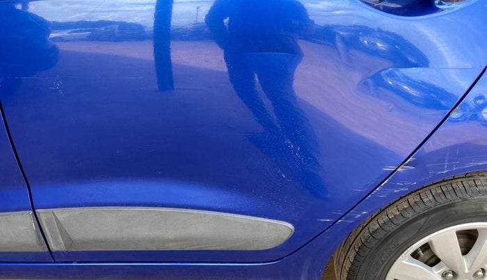 2014 Hyundai Xcent SX 1.2 (O), Petrol, Manual, 65,808 km, Rear left door - Minor scratches