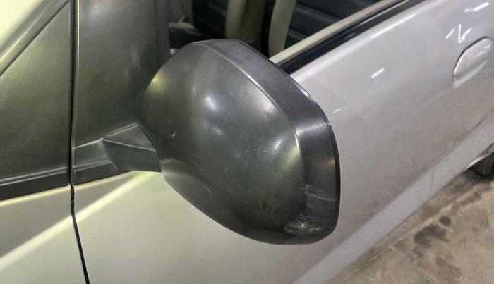 2016 Datsun Redi Go T, Petrol, Manual, 37,488 km, Left rear-view mirror - Minor scratches