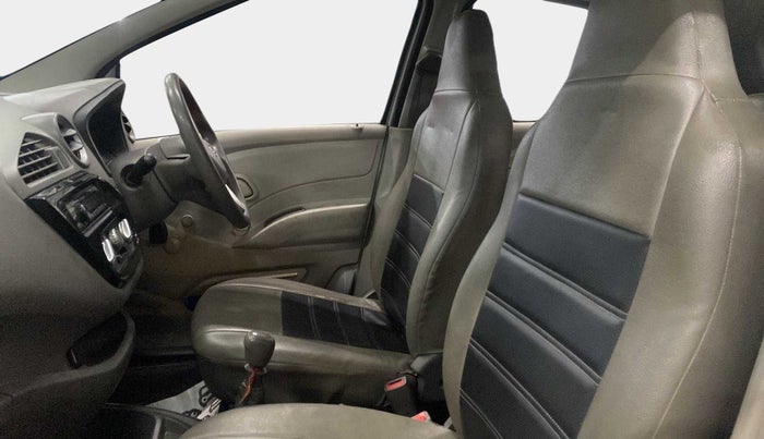 2016 Datsun Redi Go T, Petrol, Manual, 37,488 km, Right Side Front Door Cabin