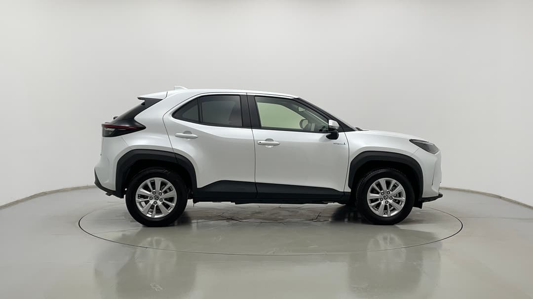 2022 Toyota Yaris Cross Gxl Hybrid, Automatic, 37750 km, Right Side View