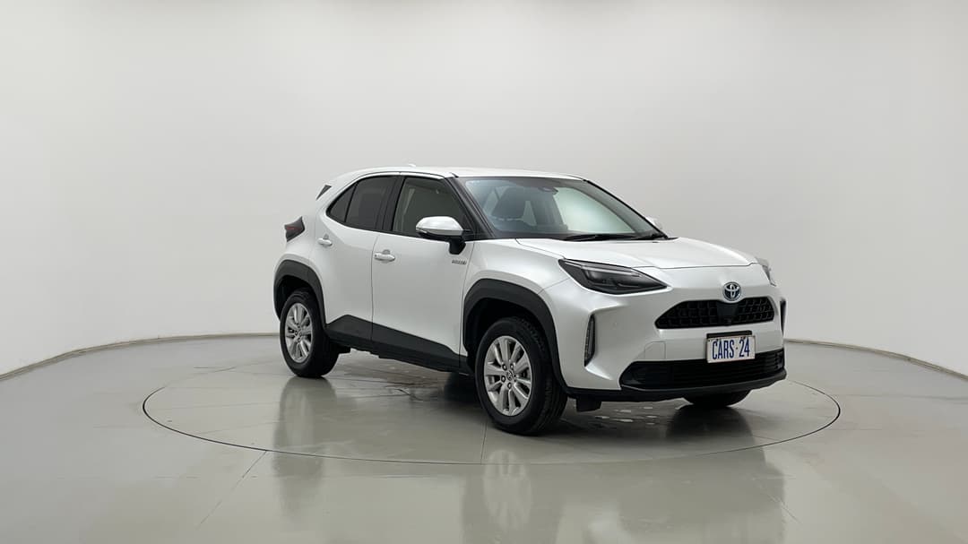 2022 Toyota Yaris Cross Gxl Hybrid, Automatic, 37750 km, Right Front Diagonal (45- Degree) View
